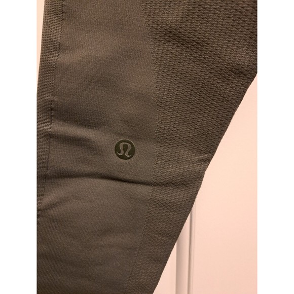 Lululemon Zone In Crop Gator Green Seamless Compression Leggings Size 4 - Picture 3 of 7